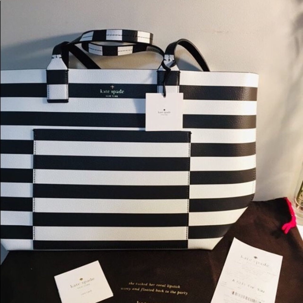 Kate Spade Reversible Jones Street Posey Large Siz